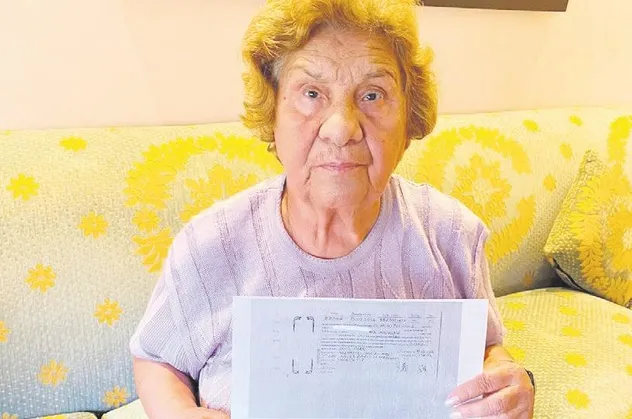 3 milyonluk vurgun! Yaşlı kadın kargocu kılığına giren dolandırıcının kurbanı oldu