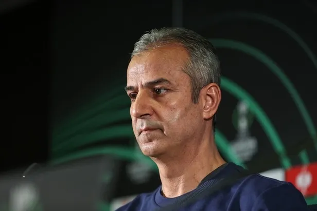 fenerbahce-prag-canli-mac-izle-fenerbahce-slavia-prag-sifresiz-bedava-kesintisiz-canli-yayin-izleme-ekrani-mac-1645119014109.jpg Fenerbahçe Prag canlı maç anlatım! Fenerbahçe Slavia Prag kesintisiz CANLI yayın izleyebilirsiniz! Maçın 11'leri...-4