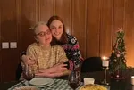 Nilperi Şahinkaya’dan vefat eden annesi Meltem Vural’a duygusal mesaj: “Yüz yıldır yalnız gibiyim”