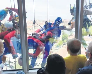 Kahramanlardan moral ziyareti