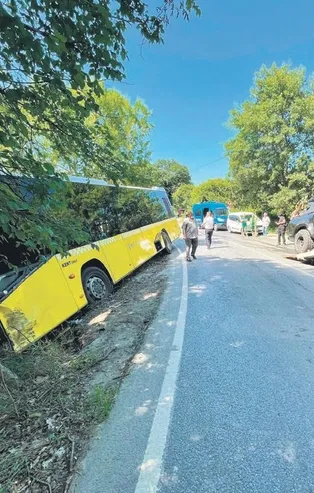 İETT otobüsü yine kazaya karıştı! Sarıyer'de gerçekleşen talihsiz olay sonucunda 6 kişi yaralandı