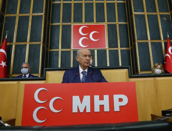 son-dakika-devlet-bahceliden-orman-yanginlari-ve-trafik-kazalari-tweetleri-teslimiyet-fitratimizda-olmayan-bir-acziyettir-1628421881936.jpg SON DAKİKA: Devlet Bahçeli'den orman yangınları ve trafik kazaları tweetleri: Teslimiyet fıtratımızda olmayan bir acziyettir-7