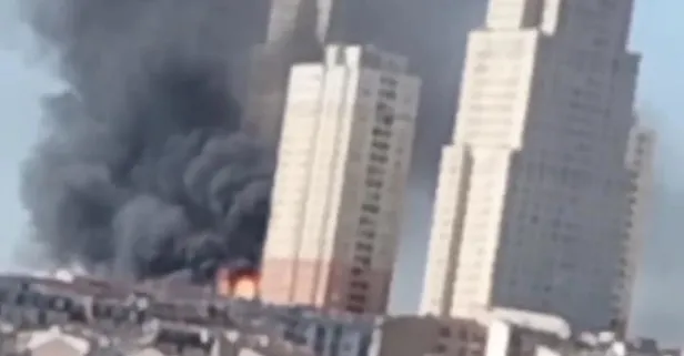 Son dakika: Esenyurt’ta Şehit Erol Olçok Kültür Merkezi’nde yangın çıktı!