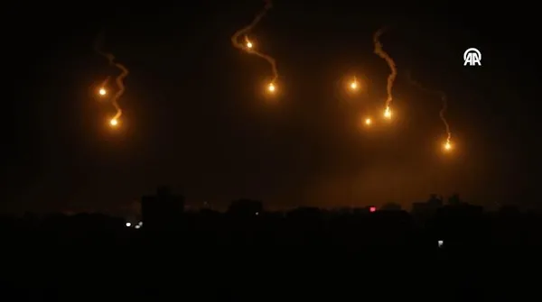 1699399363894.jpeg Bebekleri ve çocukları öldürmeye doyamadılar! İsrail Savunma Bakanı Gallant açıkladı katil ordu Gazze'ye girdi-3