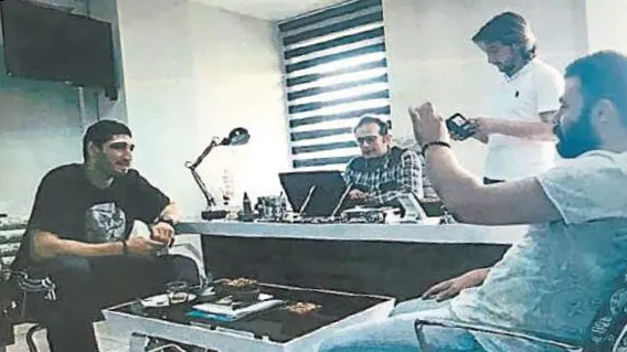 Fuat Avni’nin albümü ortaya çıktı-2