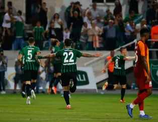 Galatasaray Denizlispor'a yenildi, sosyal medyada capsler patladı!