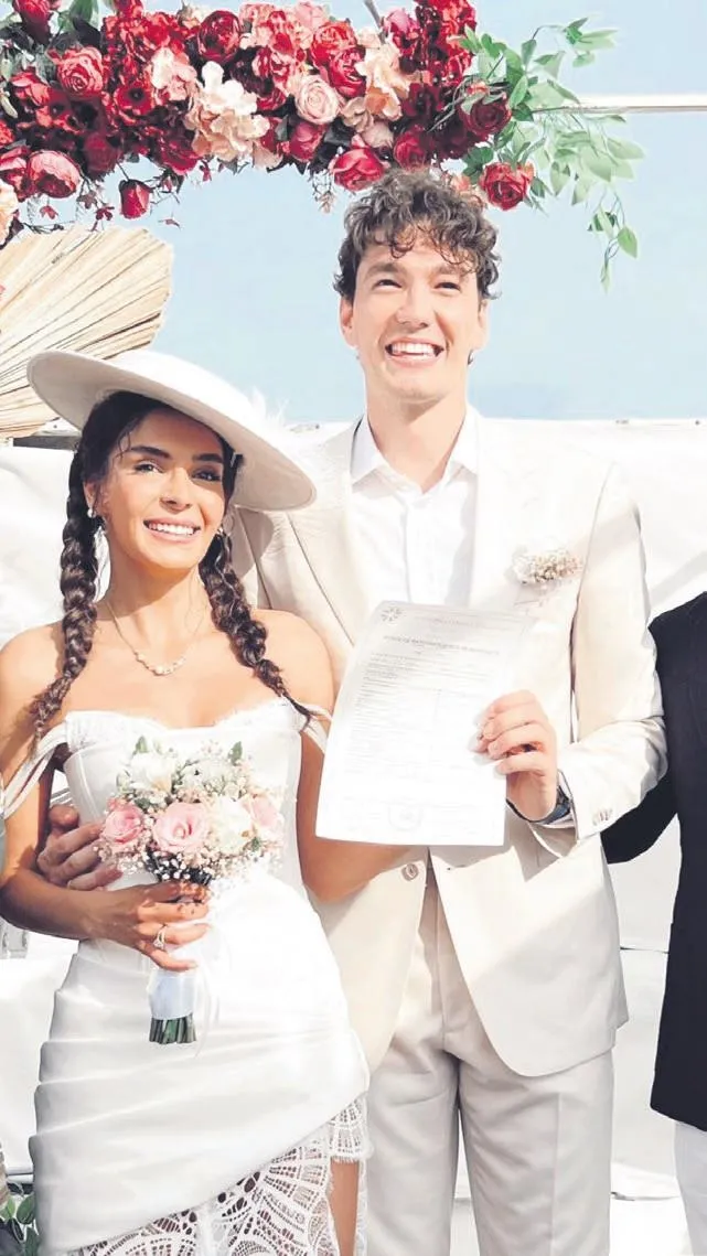 Cedi Osman ile evlenen Ebru Şahin'e hayranından büyük jest