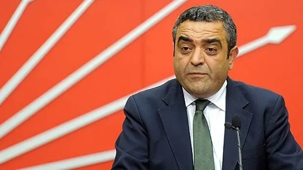 chpli-sezgin-tanrikulu-pkk-kanalinda-teroristlerin-dernegi-diayderi-ve-ocalani-savundu-1643318670968.jpg CHP'li Sezgin Tanrıkulu PKK kanalında teröristlerin derneği DİAYDER'i ve bebek katili Öcalan'ı savundu!-3