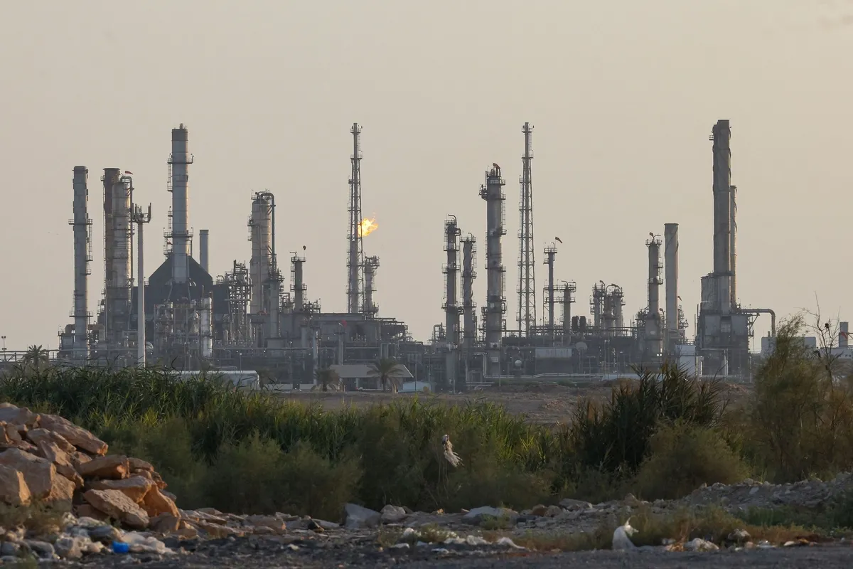 husilerden-riyada-balistik-fuzeli-saldiri-1791064837680.jpeg Husilerden Riyad'a balistik füze ve İHA saldırısı: Suudi Arabistan'ın ulusal petrol şirketi hedef alındı-3