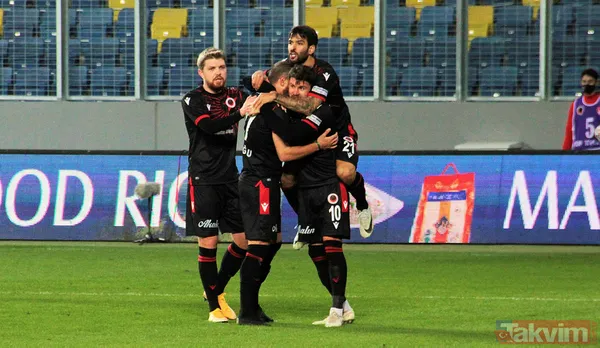 İddaa şampiyonluk oranlarını güncelledi! Beşiktaş, Fenerbahçe, Galatasaray şampiyonluk oranlar... - 5