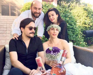 Sertab dünya evine girdi