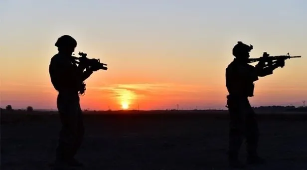 son-dakika-teror-orgutu-pkkda-cozulme-hiz-kazandi-6-terorist-daha-teslim-oldu-1628695592917.jpeg Son dakika: Terör örgütü PKK'da çözülme hız kazandı! 6 terörist daha teslim oldu-4