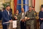 Fransız Senatosu'nda skandal kabul! PKK/YPG'nin sözde komutanlarını ağırlayıp onur nişanı verdiler