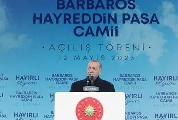 Erdoğan cuma namazını Levent’teki camide kıldı