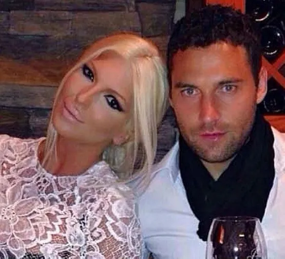 Jelena ofsayta düştü! Dusko Tosic'in eşi Jelena Karleusa'nın, Boşnak futbolcu Ognjen Vranjes ile samimi görüntüleri ortaya çıktı-4