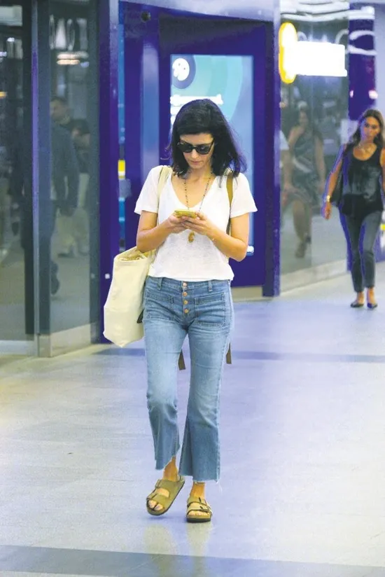 Karışık İşler! Beren Saat ile Kenan Doğulu'nun arasına Aslı İşler mi girdi?-4