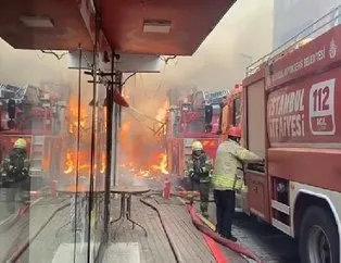 İstanbul’da korkutan yangın! Alevler her yanı sardı