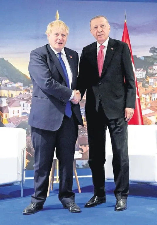 baskan-recep-tayyip-erdogan-ve-abd-baskani-joe-biden-ile-bir-araya-geldi-1656543796692.jpeg Başkan Recep Tayyip Erdoğan ve ABD Başkanı Joe Biden ile bir araya geldi-5