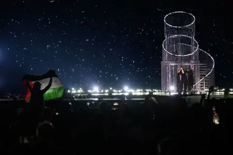irlanda-2027de-de-eurovisionda-yer-almayacak-1789662422698.png Katil İsrail tepkisi büyüyor! İrlanda gelecek yıl da Eurovision'da yer almayacağını duyurdu-4