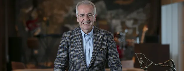erol-bilecik-kimdir-kac-yasinda-nereli-serveti-ne-kadar-erol-bilecik-galatasaraya-ne-dedi-cincon-aciklamasi-nedir-1638908915215.jpg Erol Bilecik Galatasaray'a ne dedi? 'Cincon' açıklaması nedir? Erol Bilecik kimdir, kaç yaşında, nereli, serveti ne kadar?-3