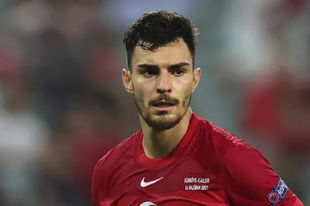 Galatasaray'ın yeni transferi Kaan Ayhan İstanbul'a geldi!
