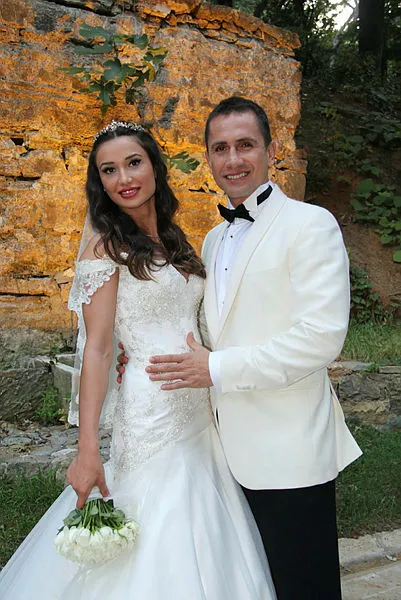 Son dakika haberi: Eski eşi Yağmur Sarnıç, Emre Aşık'ı öldürmek için tetikçi tutmuştu! Kan donduran ifade: Ete ateş ettirdi-4