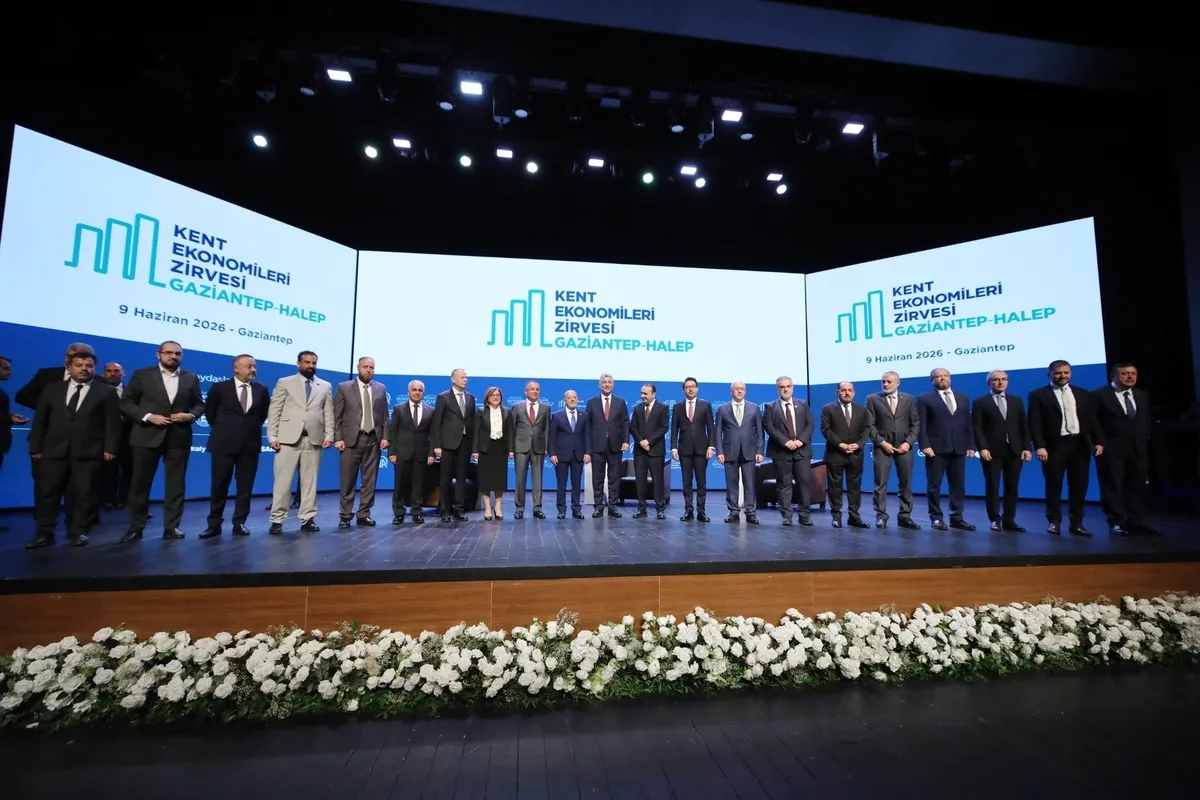 1781008922933.jpeg Türkiye-Suriye ticaretinde yeni dönem: İslahiye Gümrük Kapısı açılıyor-5