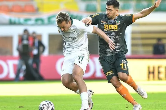 Alanyaspor tek attı 3 aldı