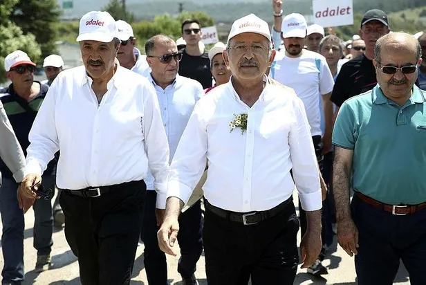 Kılıçdaroğlu'na parti içinden "üçlük atış" - 2