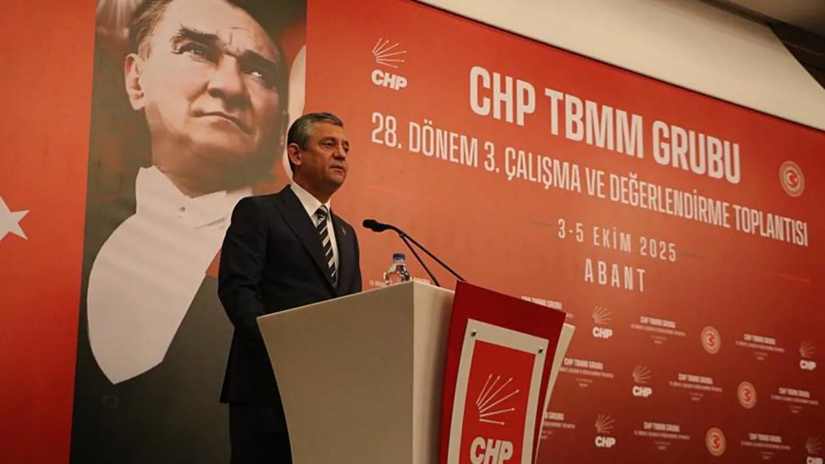 CHP'de şaibe krizi Bolu'da zirveye çıktı: 10 milletvekili toplantıya katılmadı
