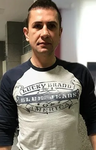 Emre Aşık’a hapis şoku! Yağmur Sarnıç’la arasında ipler yine gerildi çocuklarının itirafı kan dondurdu