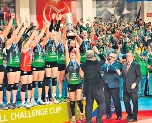 Bursa’nın altın kızları