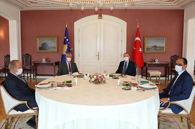 Başkan Erdoğan Kosova Cumhurbaşkanı Haşim Taci ile bir araya geldi!