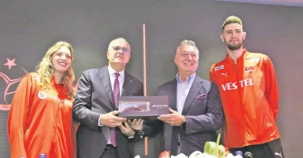 Voleybol’da çıta tavan