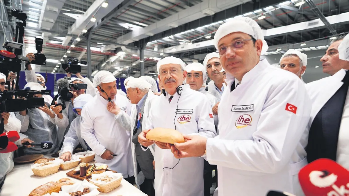 Adı ''halk ekmek'' fiyatlar ''pastane'': Öğrenci sınırlaması kaosu bitmeden halk ekmek tartışması başladı