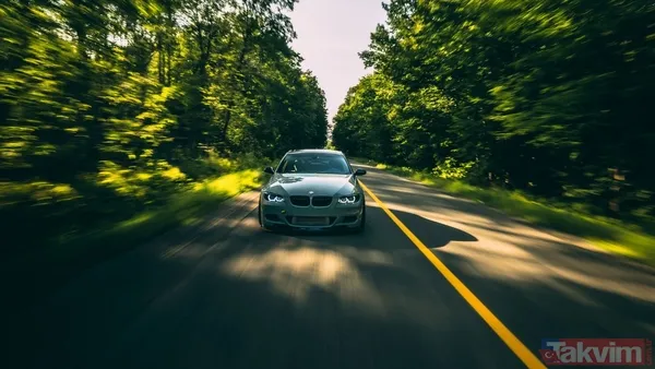 🔴Araçları Dikkatli Kullanmak: Orman Yollarında Araçla Geçerken Kıvılcım Çıkarabilecek Sürtünme Veya Motor Arızalarına Dikkat Etmek.