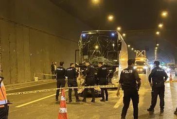Sultangazi Cebeci Tüneli’nde motosikletlilerin ölüm yarışı! Otobüsle kafa kafaya çarpıştılar: 1 ölü 3 yaralı