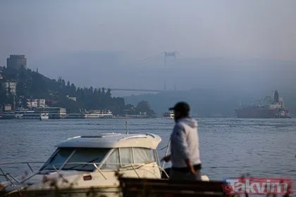 İstanbul’dan sis manzaraları | Gören telefonuna sarıldı