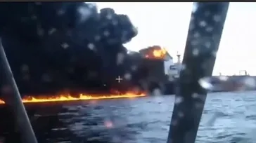 Ukrayna gemiye saldırı anını paylaştı!