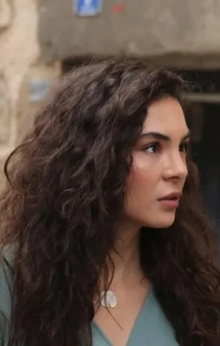 Hercai 10. bölüm izle!