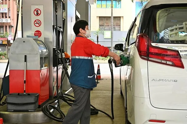 petrol-krizi-cini-de-vurdu-son-10-yilin-en-yuksek-seviyesi-1646754338648.jpeg Petrol krizi Çin'i de vurdu! Son 10 yılın en yüksek seviyesi...-4