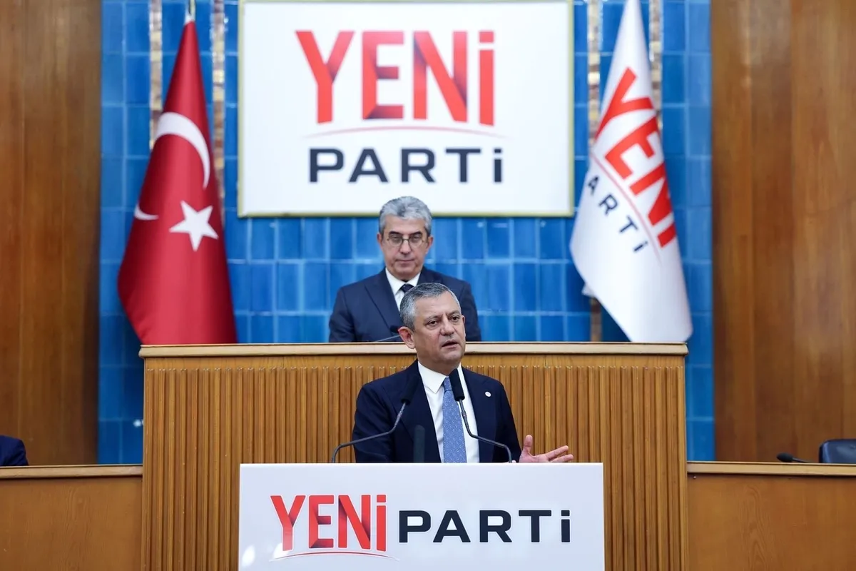 Yeni Parti'ye "Muhasebeci Kenan" faturası! Ya seçime girmeyecek ya da isim değiştirecek: TAKVİM kulislere daldı-7