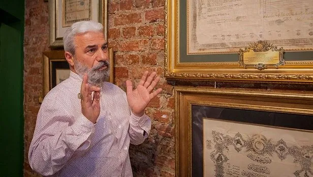 Osmanlı'da mezuniyet belgeleri nelerdi? Koleksiyoner Enver Beşinci tüm detaylarını anlattı