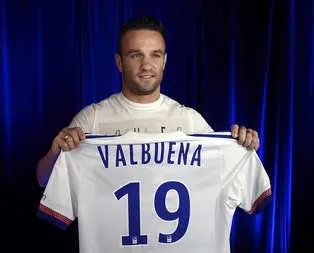 Valbuena, Olympique Lyon’da