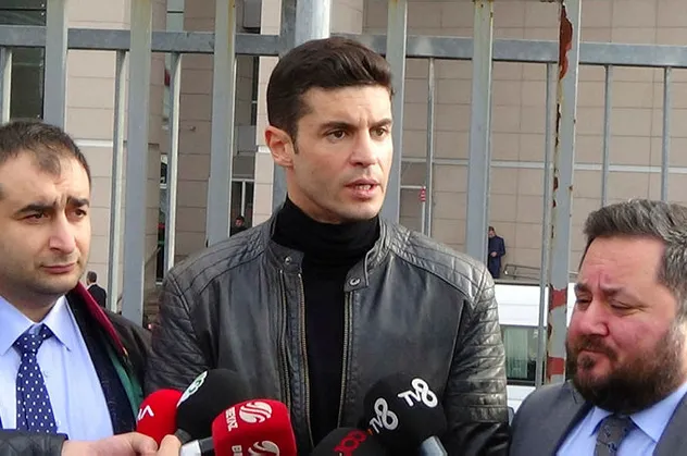 Oyuncu Berk Oktay ve eşi Merve Oktay hakim karşısına çıktı! 'Bu olay benim namus davamdır'