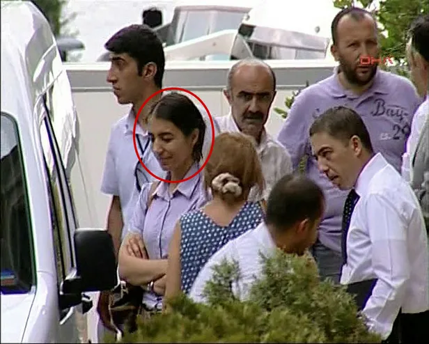 Kırmızı bültenle aranan firari eski hakim Menekşe Uyar yakalandı!-1