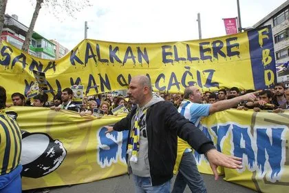 Fenerbahçe taraftarından ’şike’ yürüyüşü