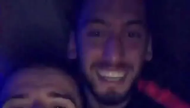 Milliler galibiyeti böyle kutladı!