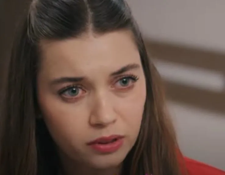 yali-capkini-68-bolum-3-fragmani-seyran-her-seyi-ogrendi-anne-olabilecek-kadar-vaktim-var-mi-1714669702644.jpg Yalı Çapkını 68. Bölüm 3. Fragmanı: Seyran her şeyi öğrendi! "Anne olabilecek kadar vaktim var mı?"-5