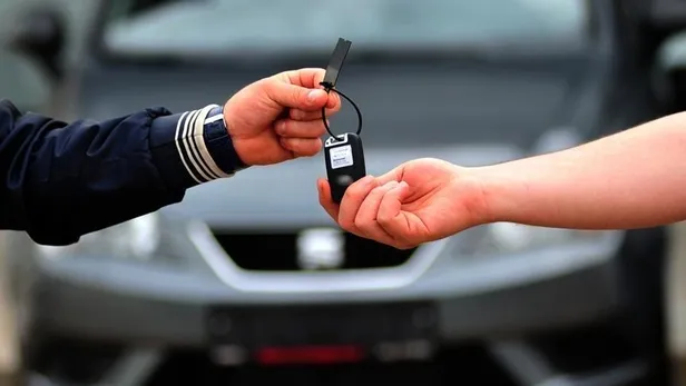 AB'de sıfır otomobil satışları tedarik sorunları nedeniyle son 29 yılın en düşük seviyesinde-5